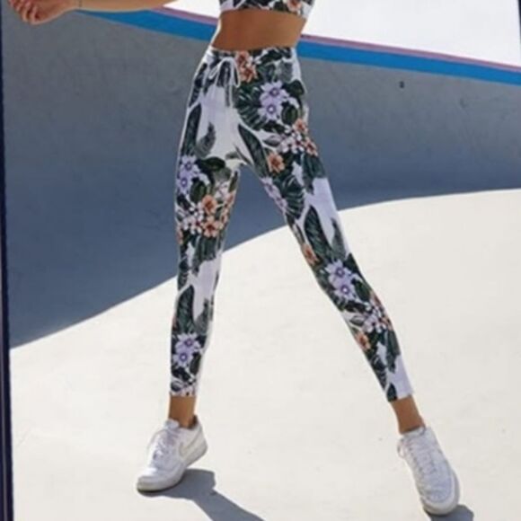 NWT EleVen By Venus Williams Tropicana Legging 25" - Picture 7 of 9